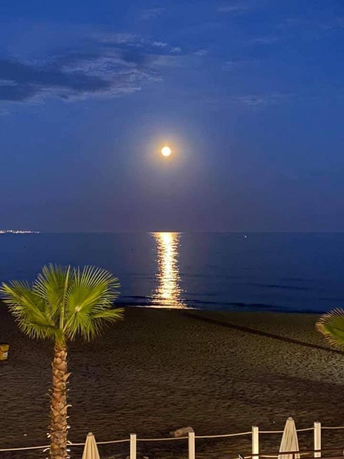 Molo Di Levante - Rent Apartment Marina di Ragusa Exterior foto